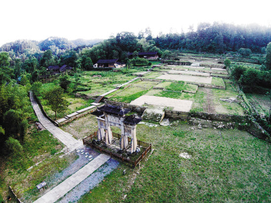 湖北恩施唐崖土司城遗址衙署区全景